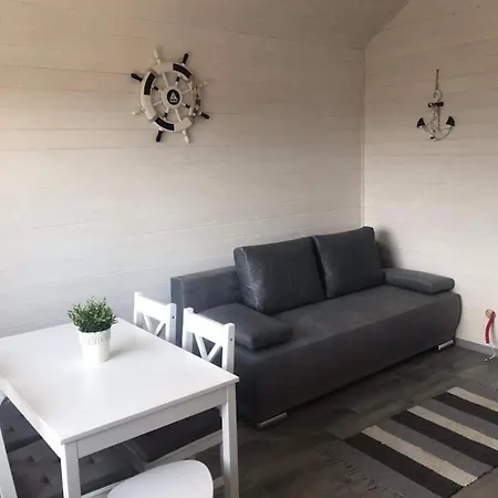 Letniskowe Wczasowa 30 *